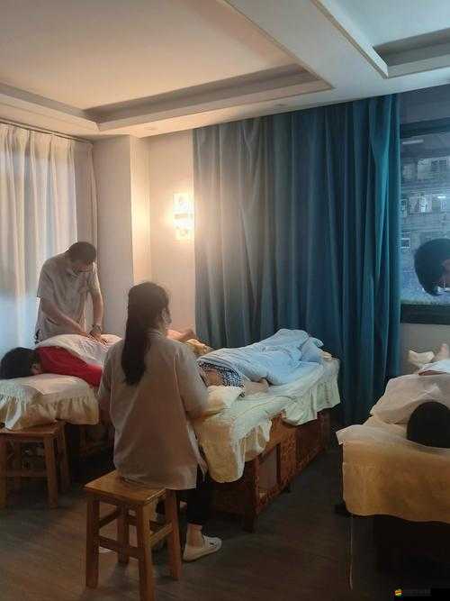 按摩師的奇妙觸感：摸進去后那極致的爽感讓人難以承受